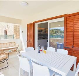 3 bedroom seaside apartments in Sicily, sleeps 6